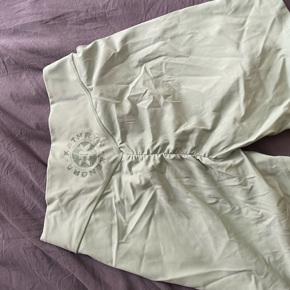KK fit gymshark shorts